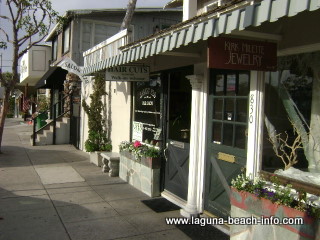 Salon 828 Hair Beauty Salon, Laguna Beach Spa