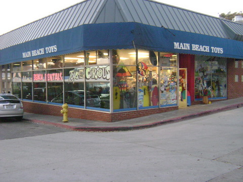 Main Beach Toys in Laguna Beach