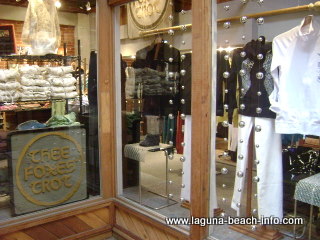 Thee Foxes Trot womens clothing fashion boutique store, laguna beach shops